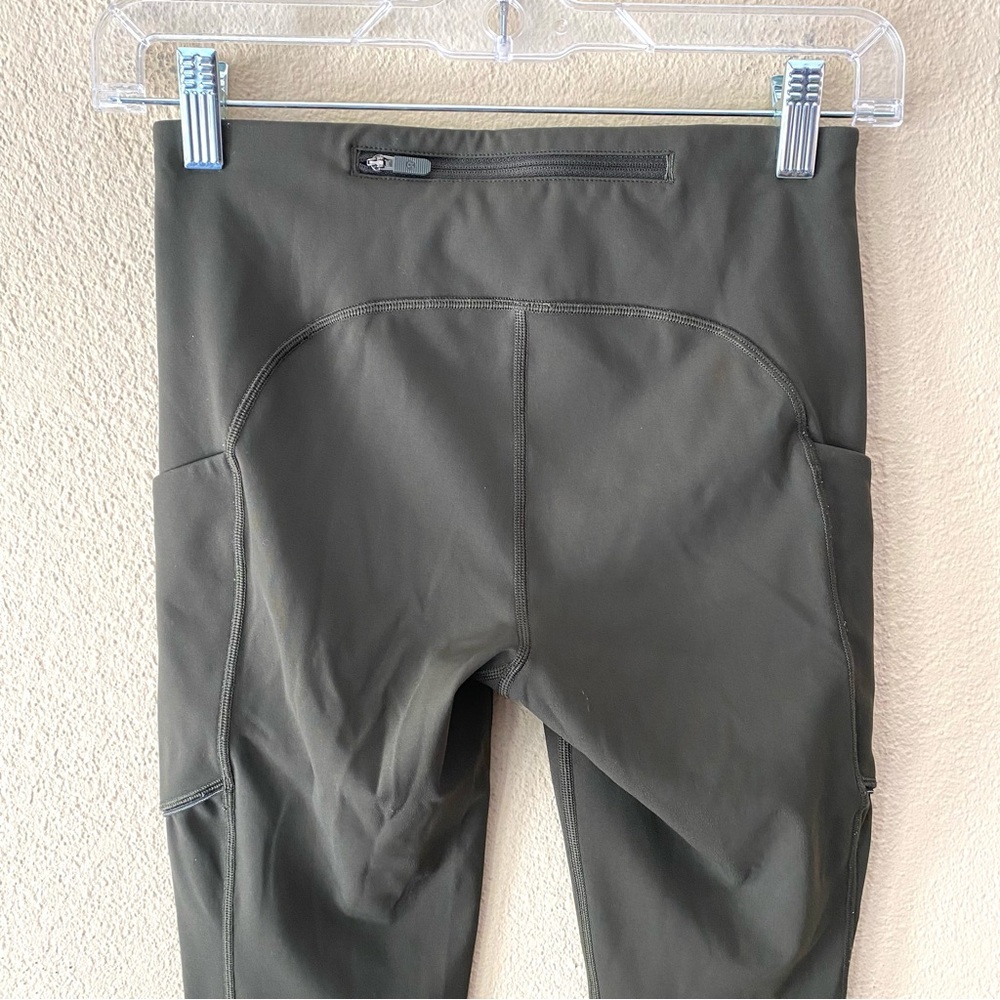 Lululemon Speed Up Tight Full-On Luxtreme 28" Leggings 4 - Picture 5 of 9
